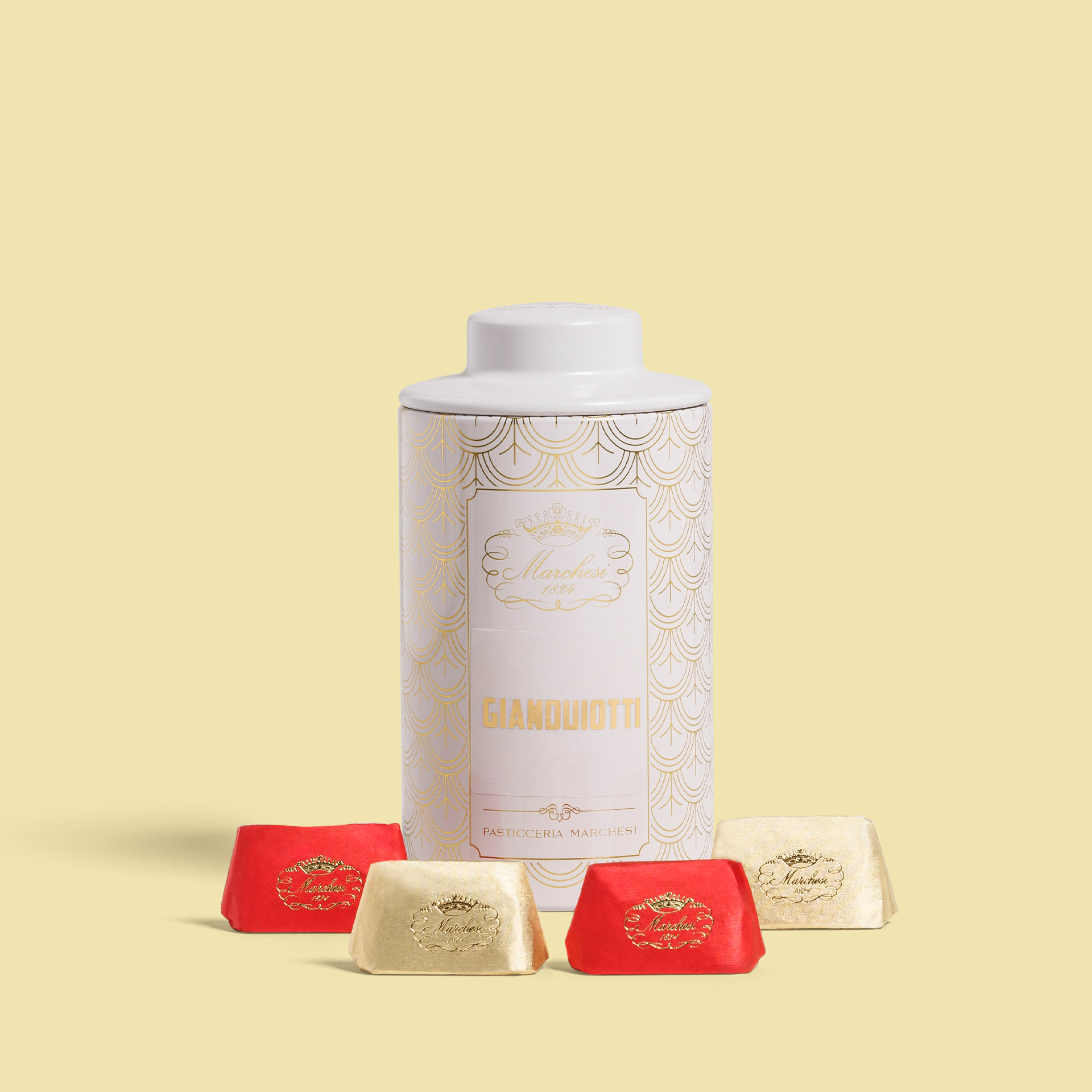 Dose mit assortierten Gianduiotti