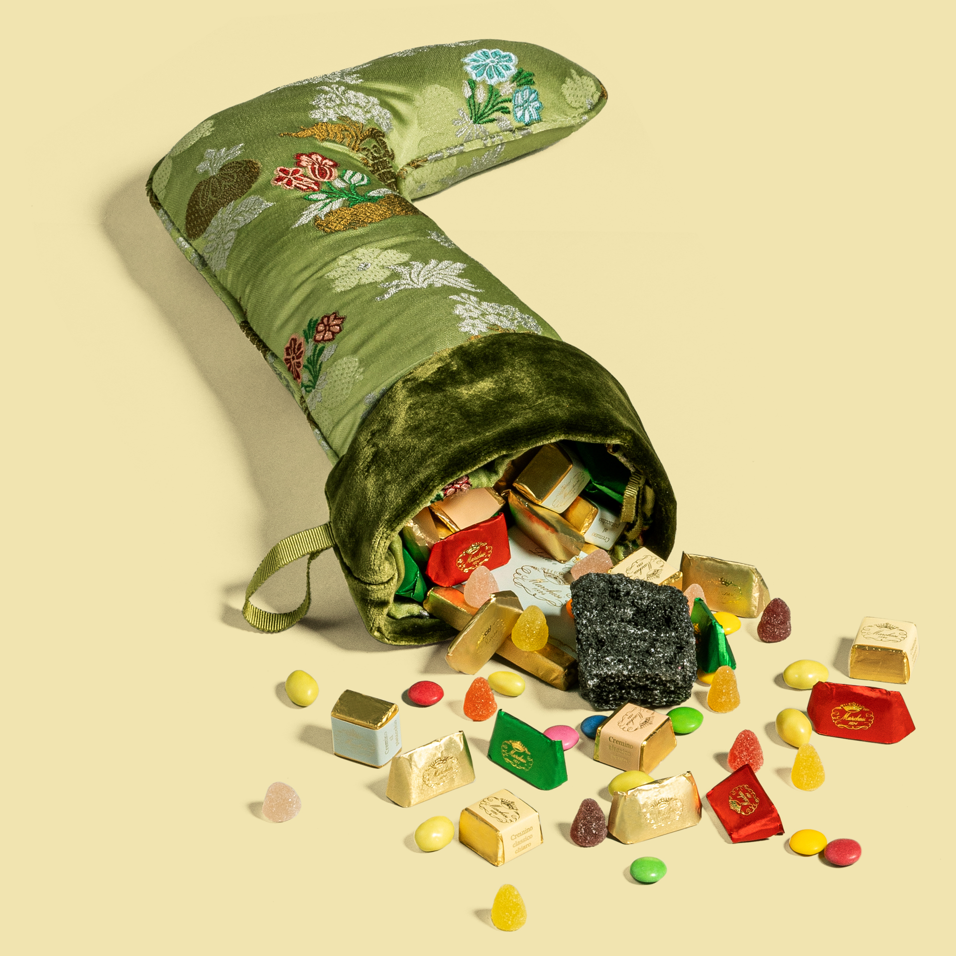 Dreikönigsstrumpf aus grünem Jacquard-Seide