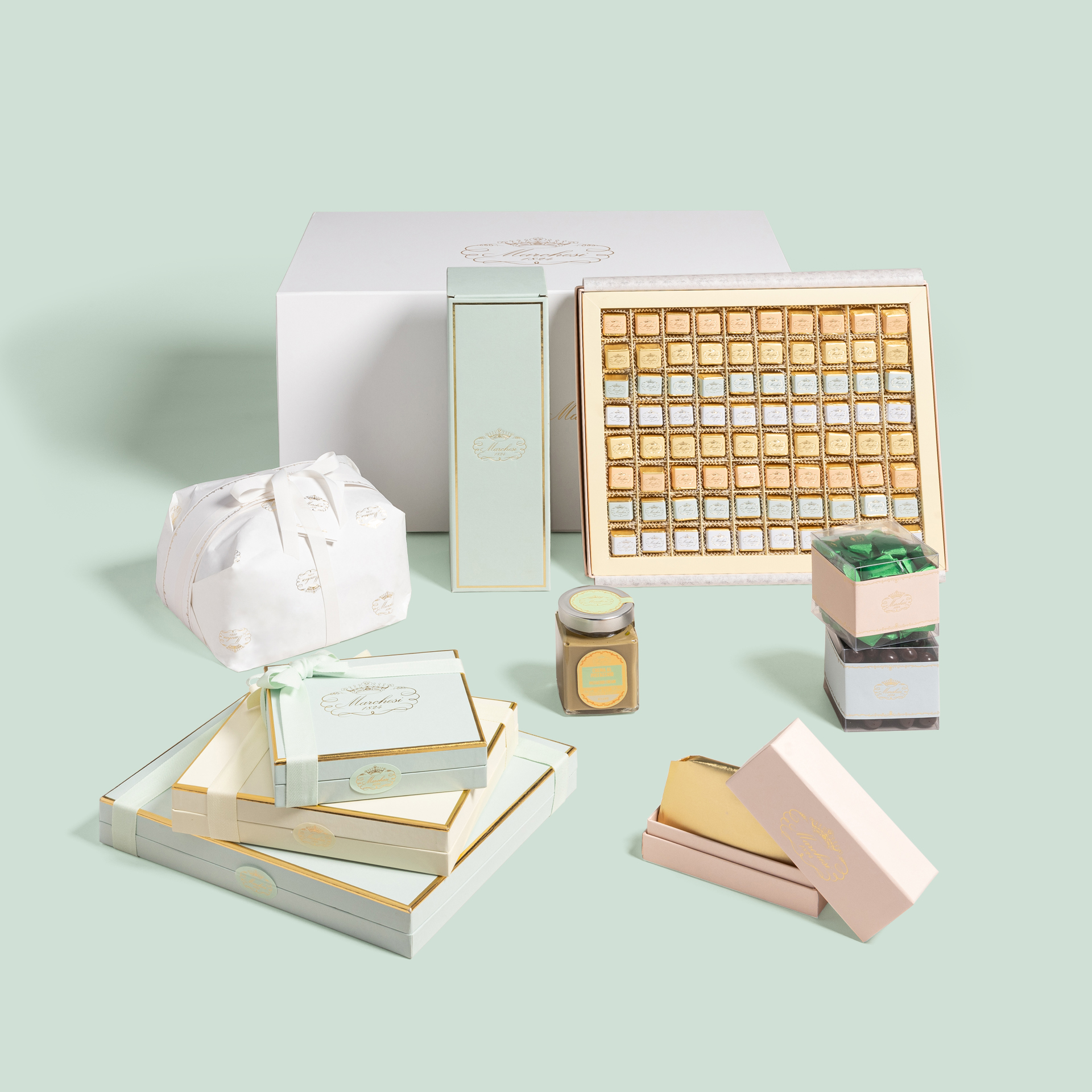 Confezione regalo Panettone, Gianduiotti e Spumante