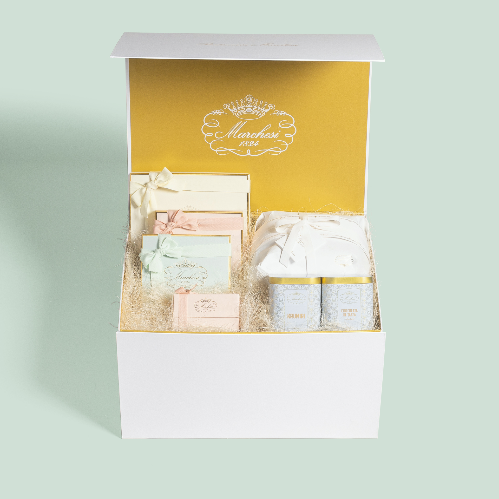 潘纳托内蛋糕、热巧克力与饼干礼盒