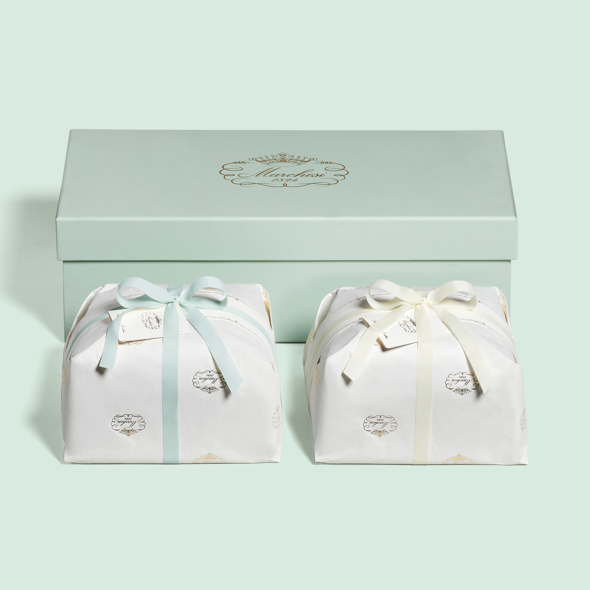 礼盒装经典帕奈托内馅饼和巧克力帕奈托内馅饼