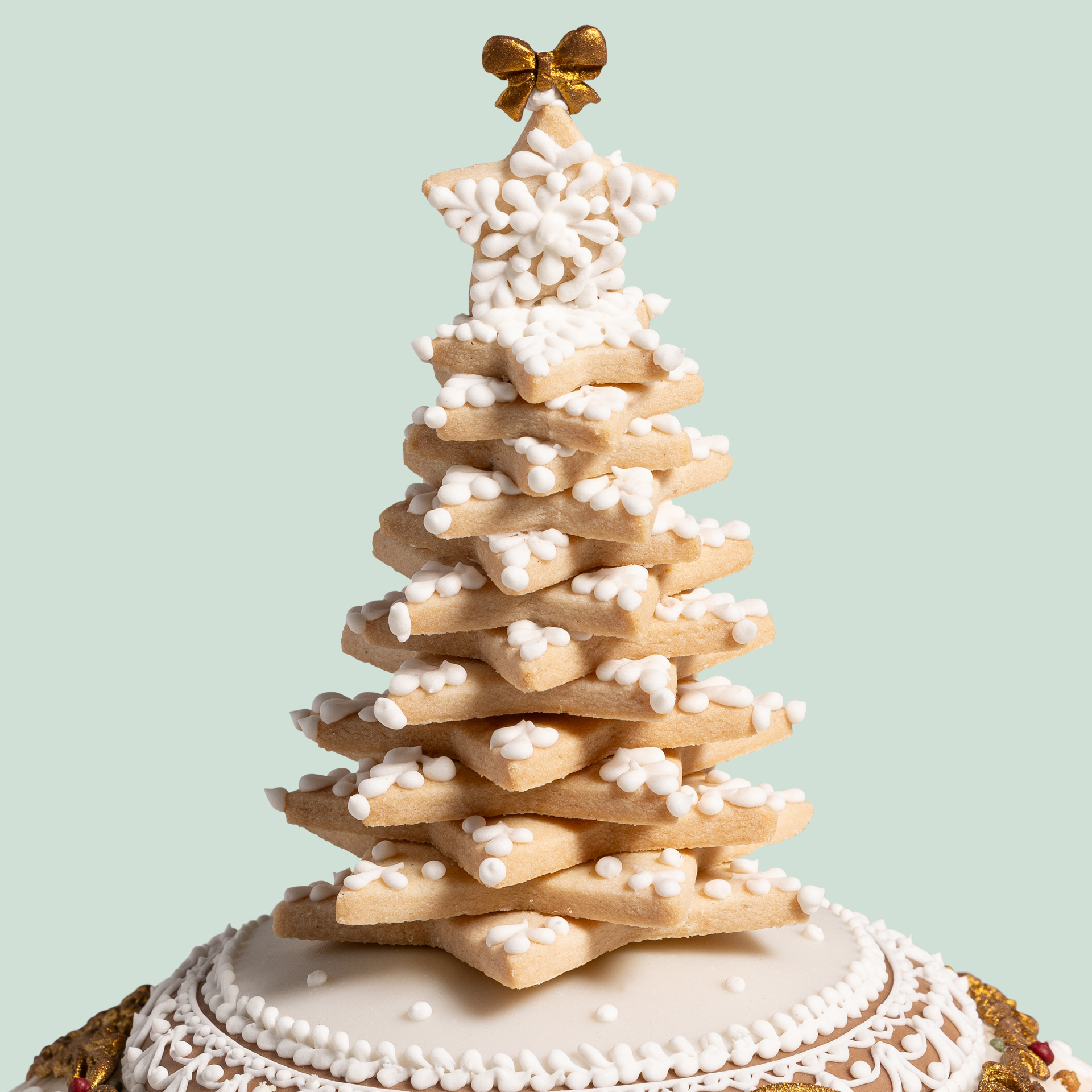 Hand-decorated Panettone with snowy landscape