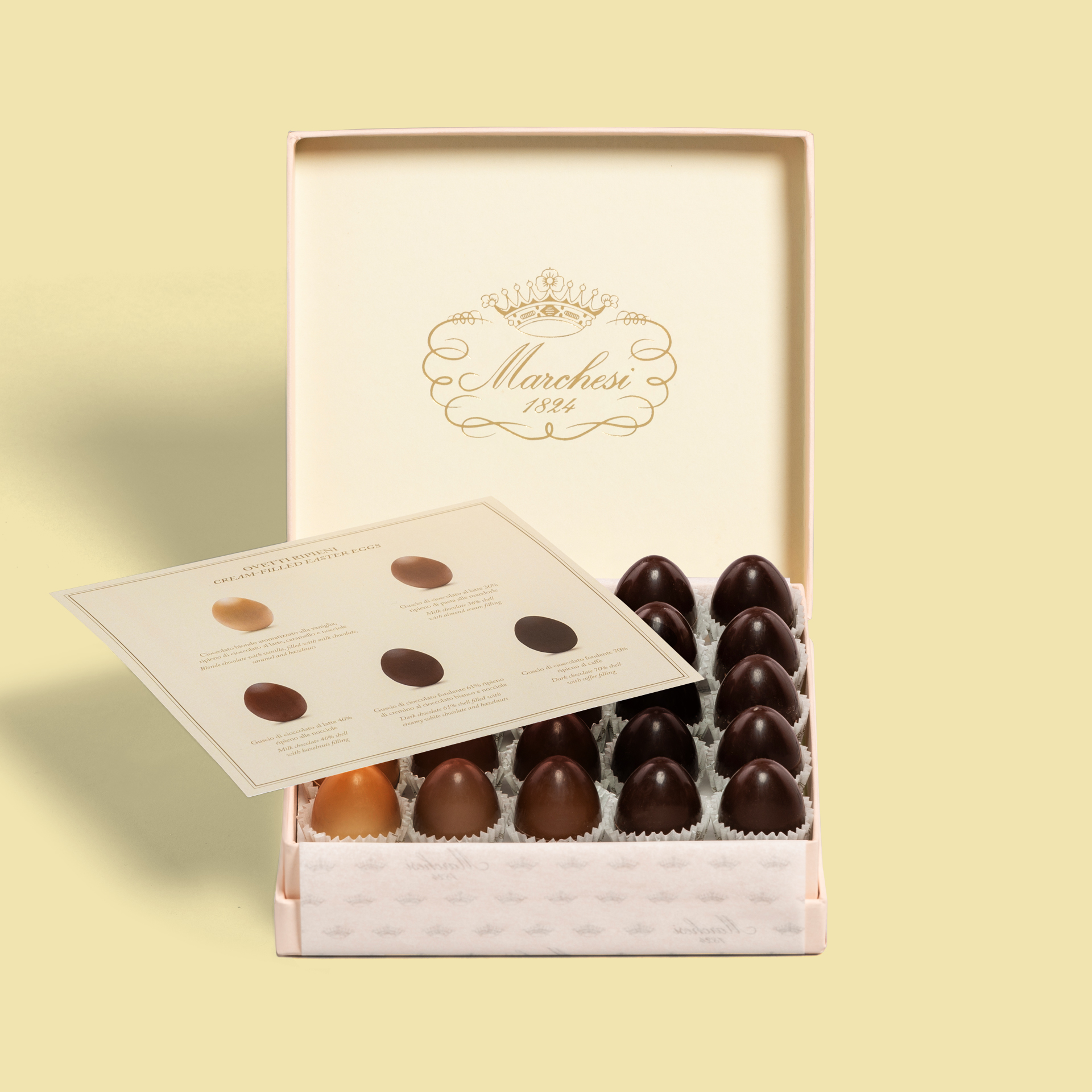 Box of 25 small filled eggs