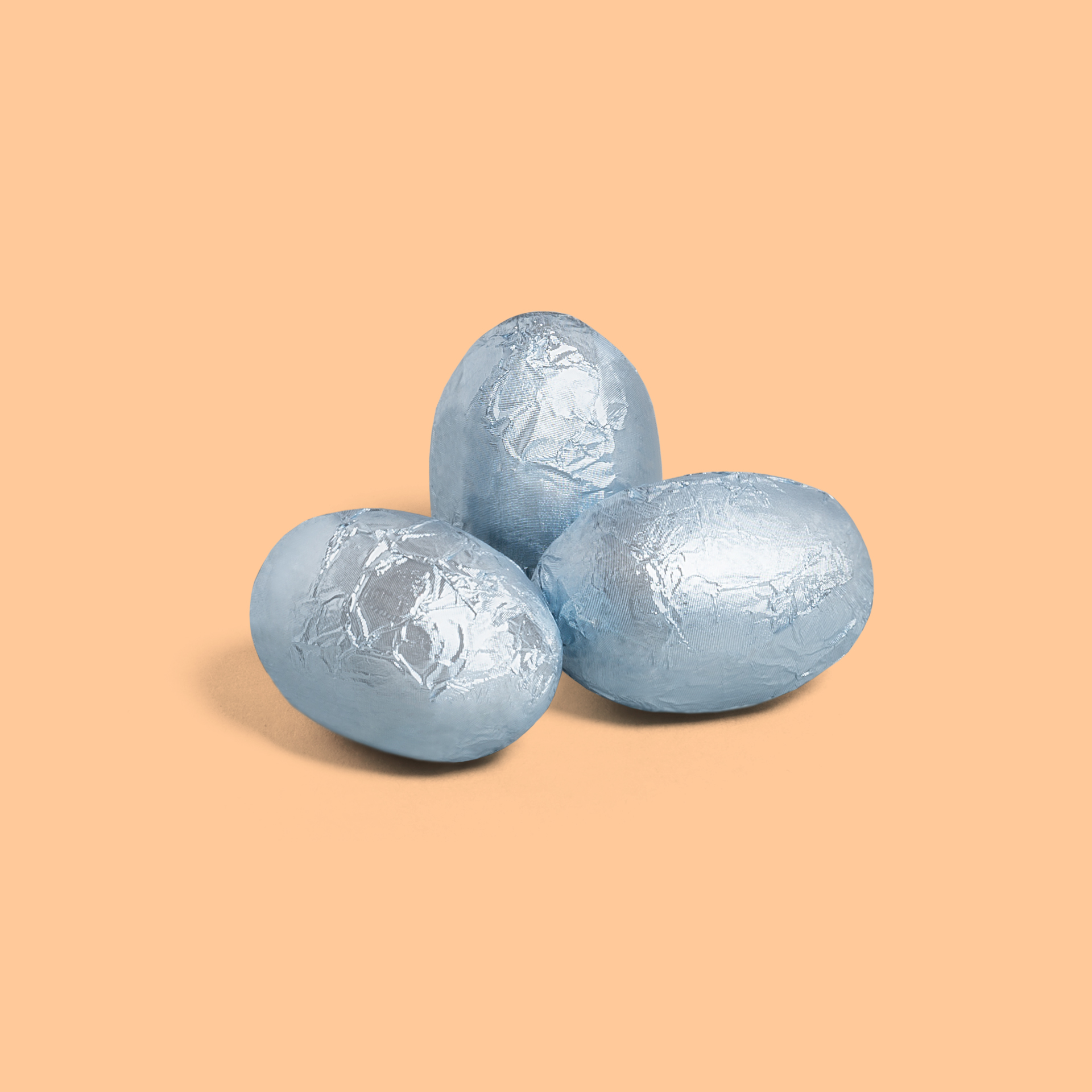 Dark chocolate eggs with almond filling 105g