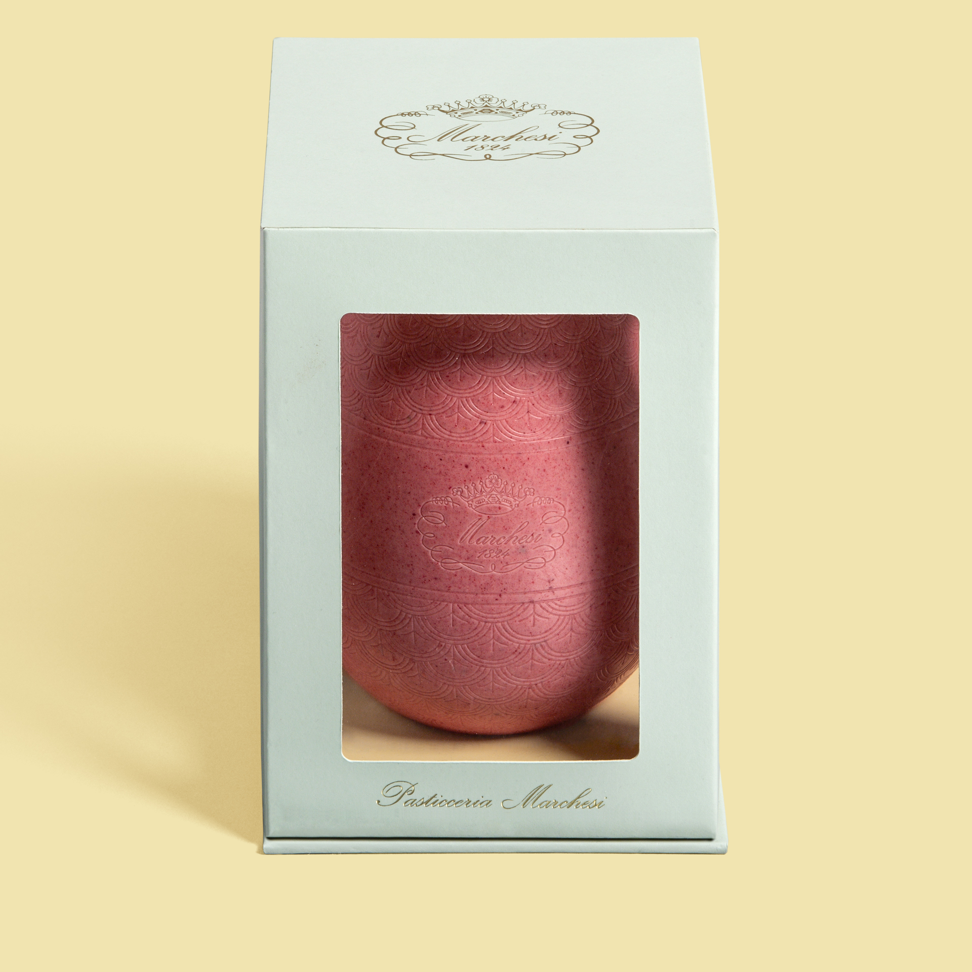 Raspberry-flavoured egg 250g