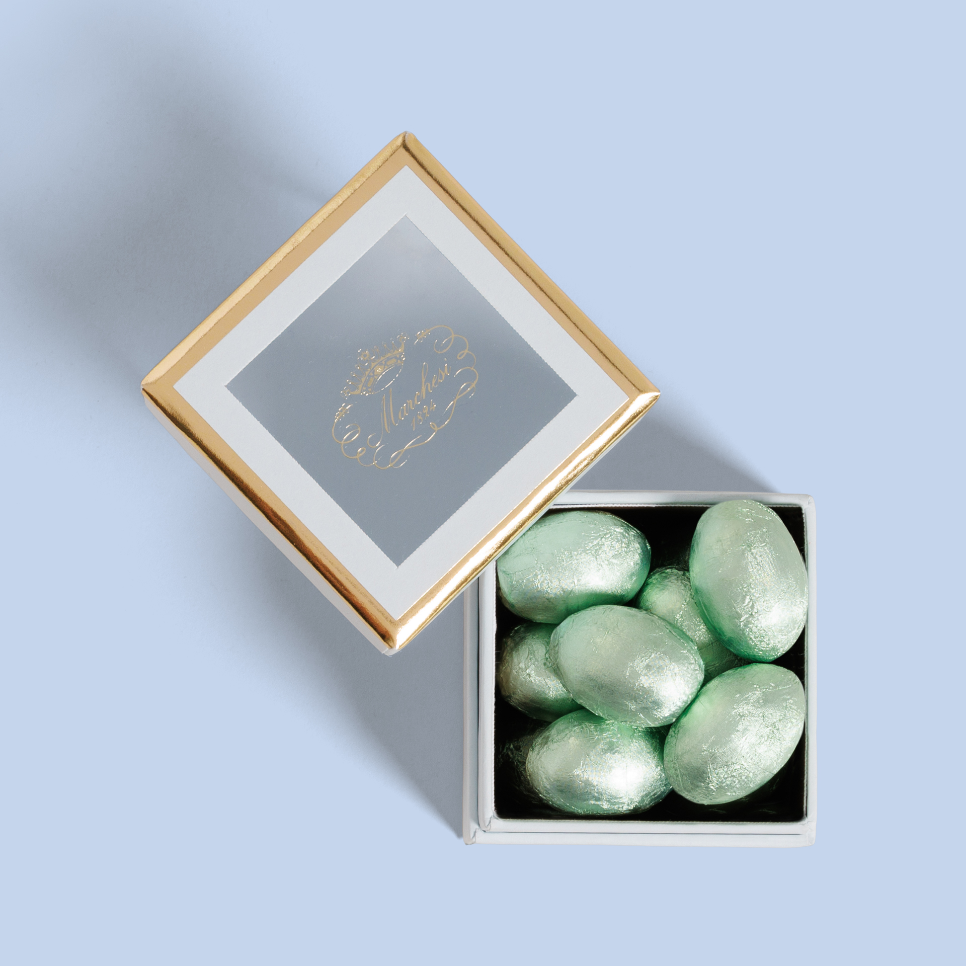 榛仁巧克力夹心黑巧克力蛋110克