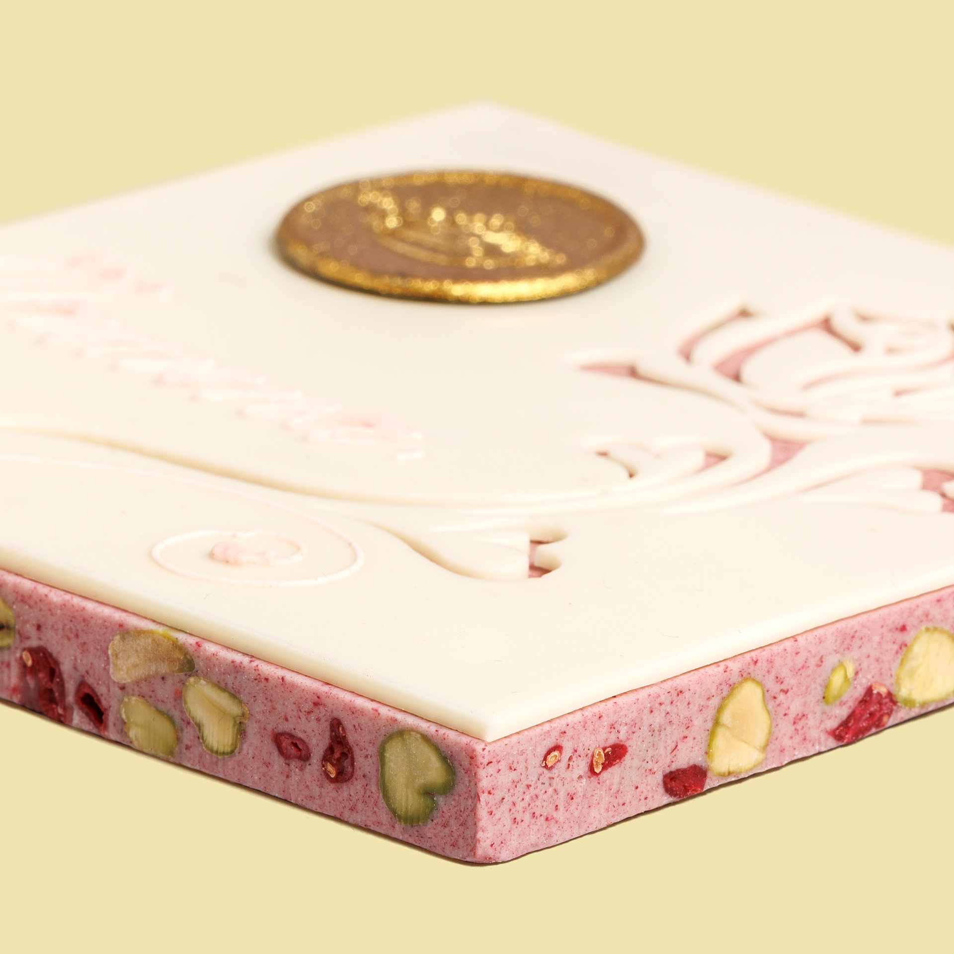 母亲节特大巧克力果仁薄片