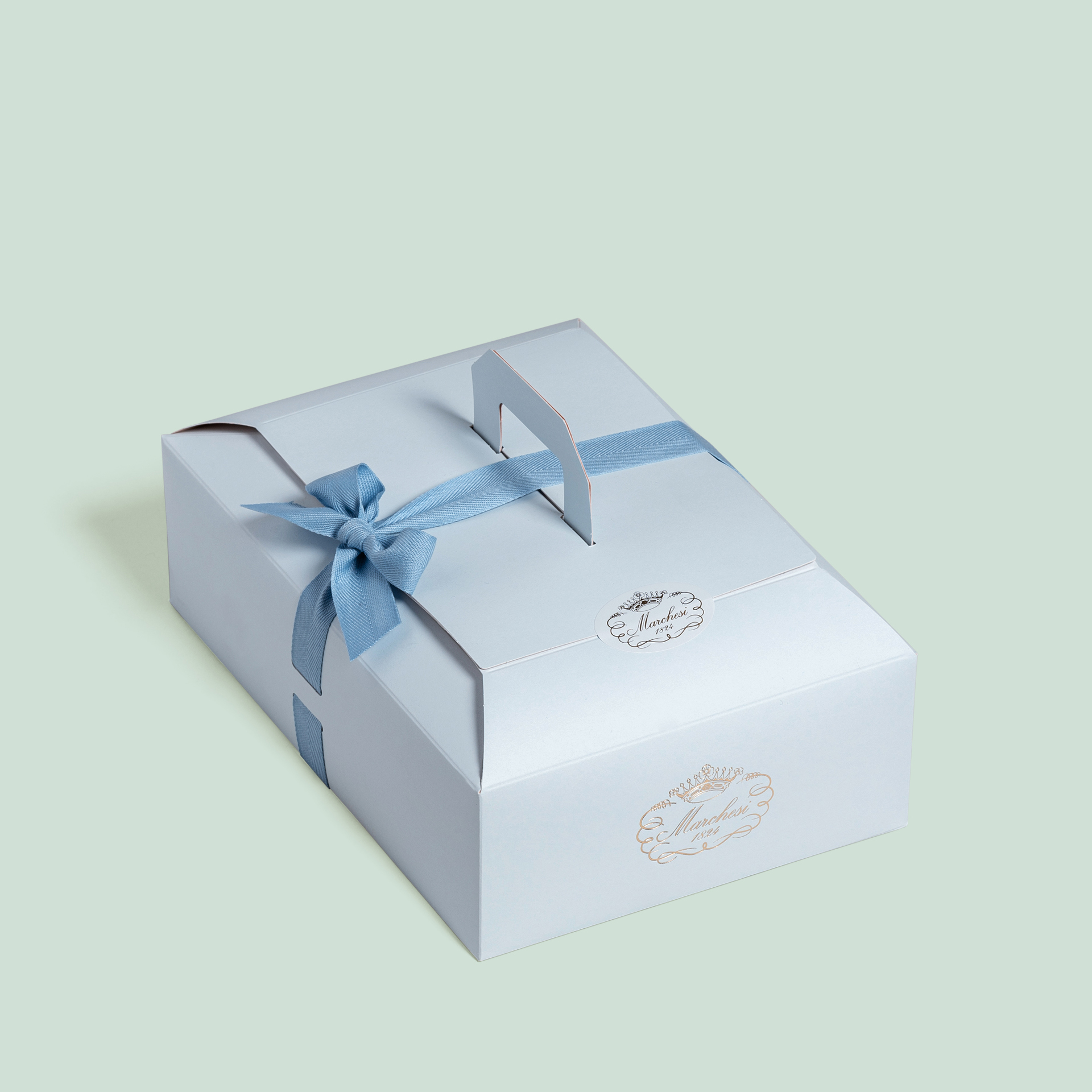 Large tray of cream tortelli